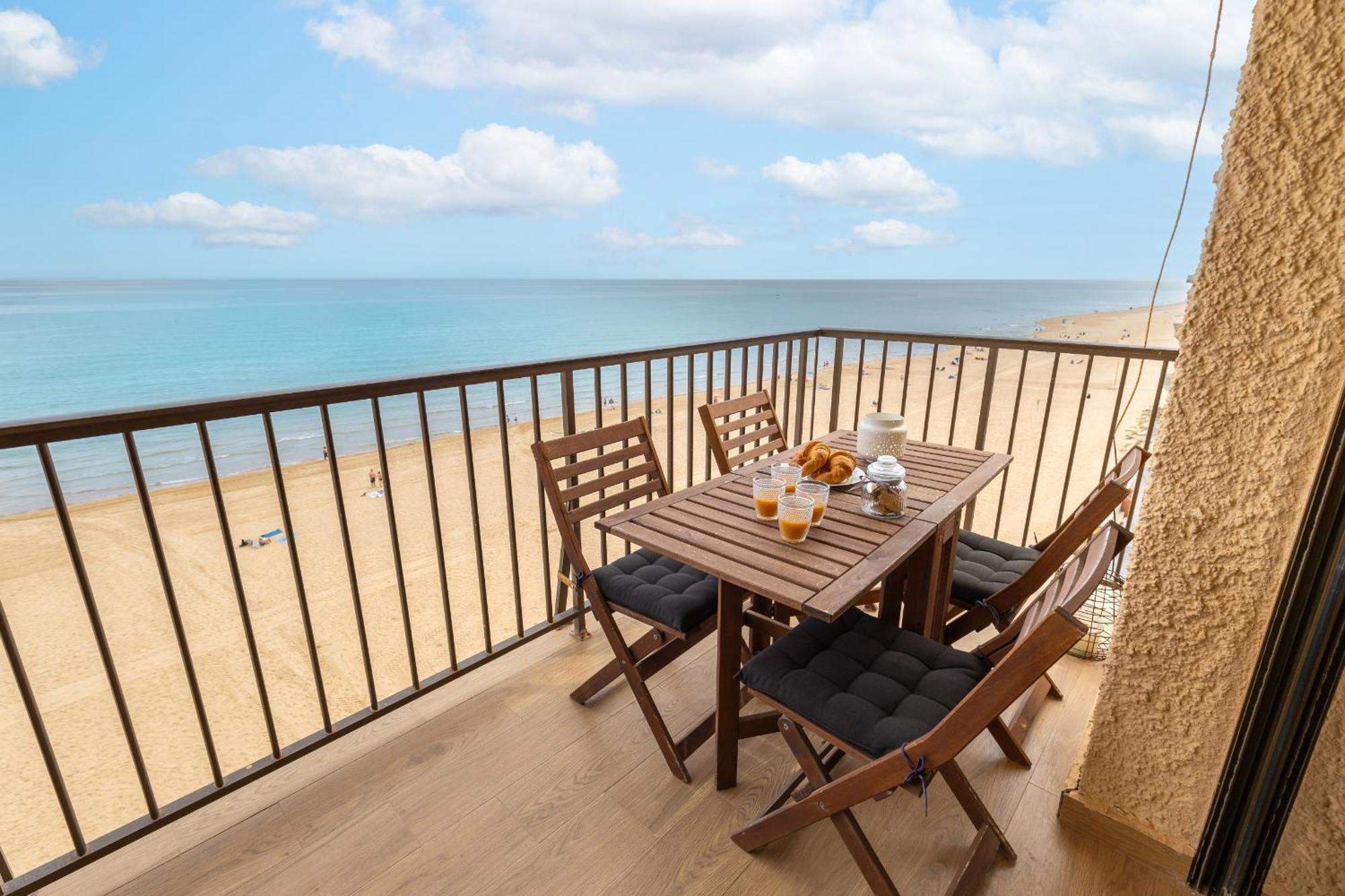 Beach Haven By Fidalsa El Moncayo Экстерьер фото
